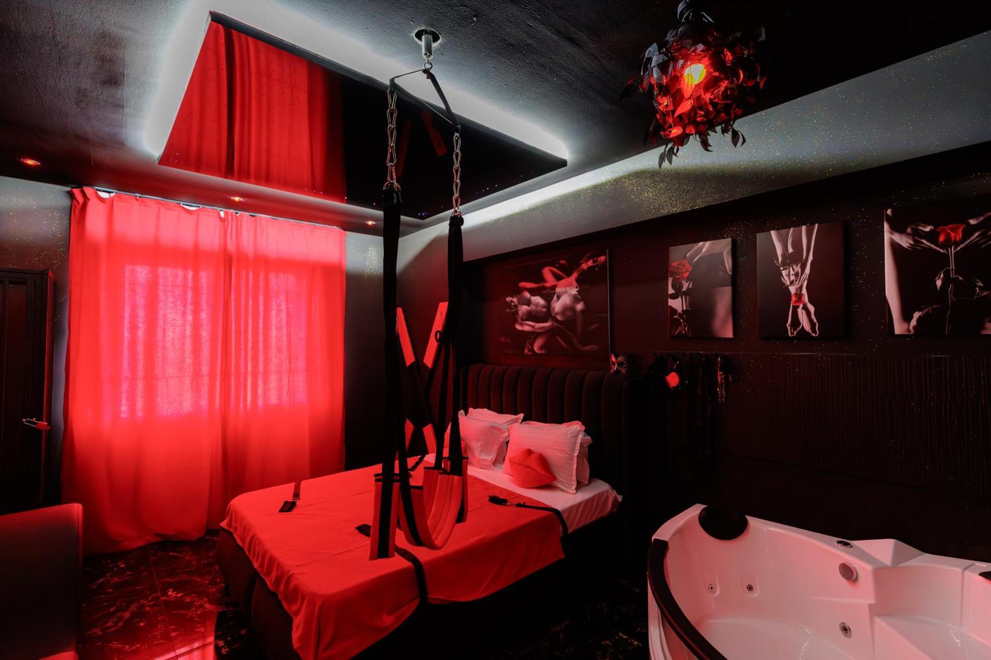 Romeo Nights - Love Rooms - Adults Only Bucharest Luaran gambar