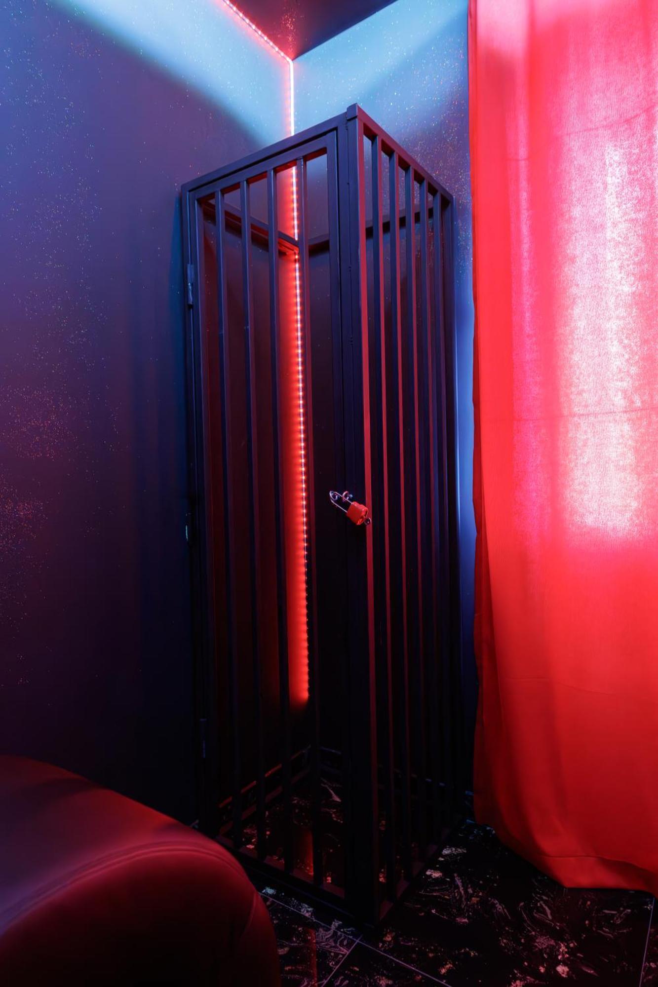 Romeo Nights - Love Rooms - Adults Only Bucharest Luaran gambar