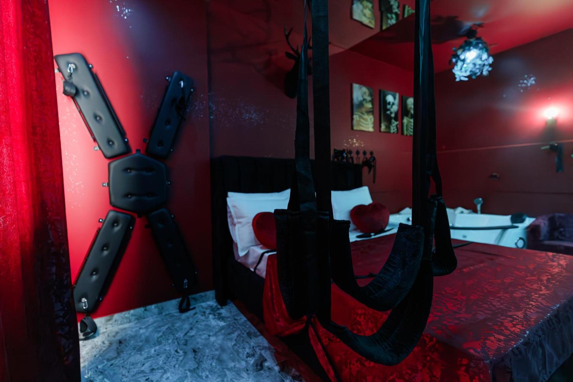 Romeo Nights - Love Rooms - Adults Only Bucharest Luaran gambar